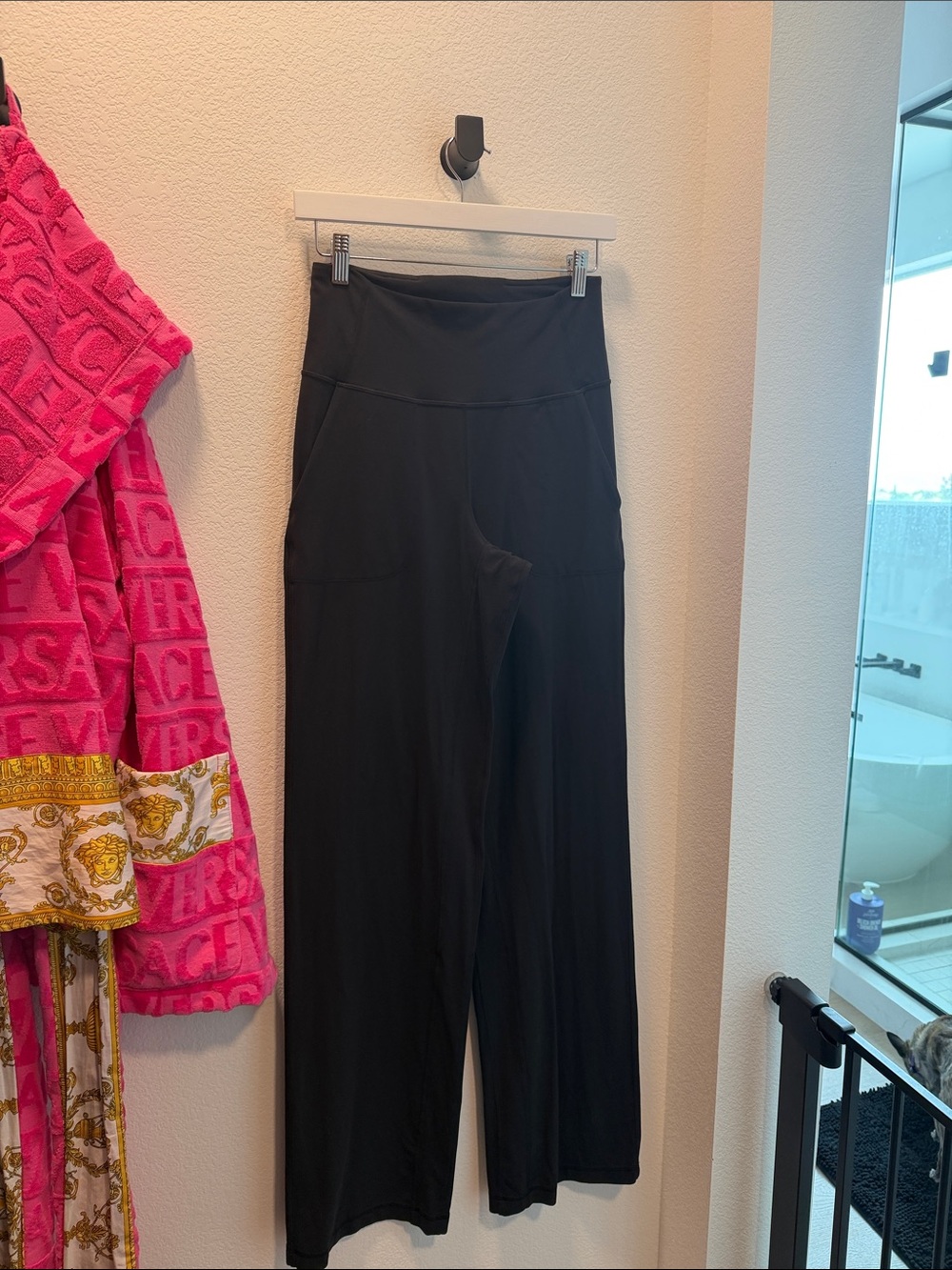 Lululemon Align High- Rise Wide-Leg Pant - Tall - Black - Size 6 - Picture 12 of 12